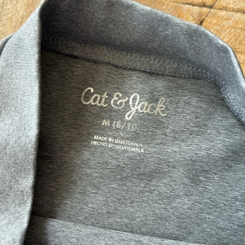 Cat & Jack Gray Rashguard M(8/10)